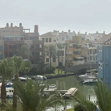 Marina Apartment *